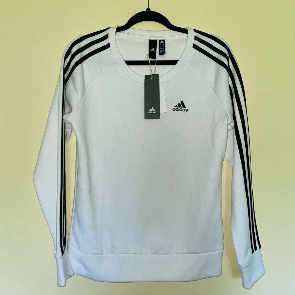 NWT Adidas pullover sweatshirt Ladies size small